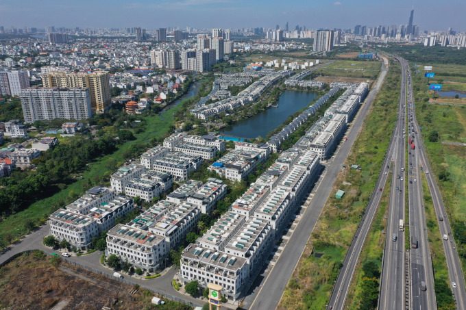 giá nhà đất vẫn tăng dù người mua hững hờ